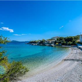 Luxury 5 Bedroom Beachfront Villa near Dubrovnik, Sleeps 11-12